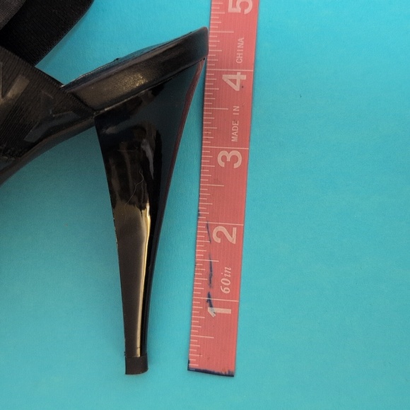 DKNY, like new! genuine leather heels, black, logo, size 10 - Picture 12 of 12